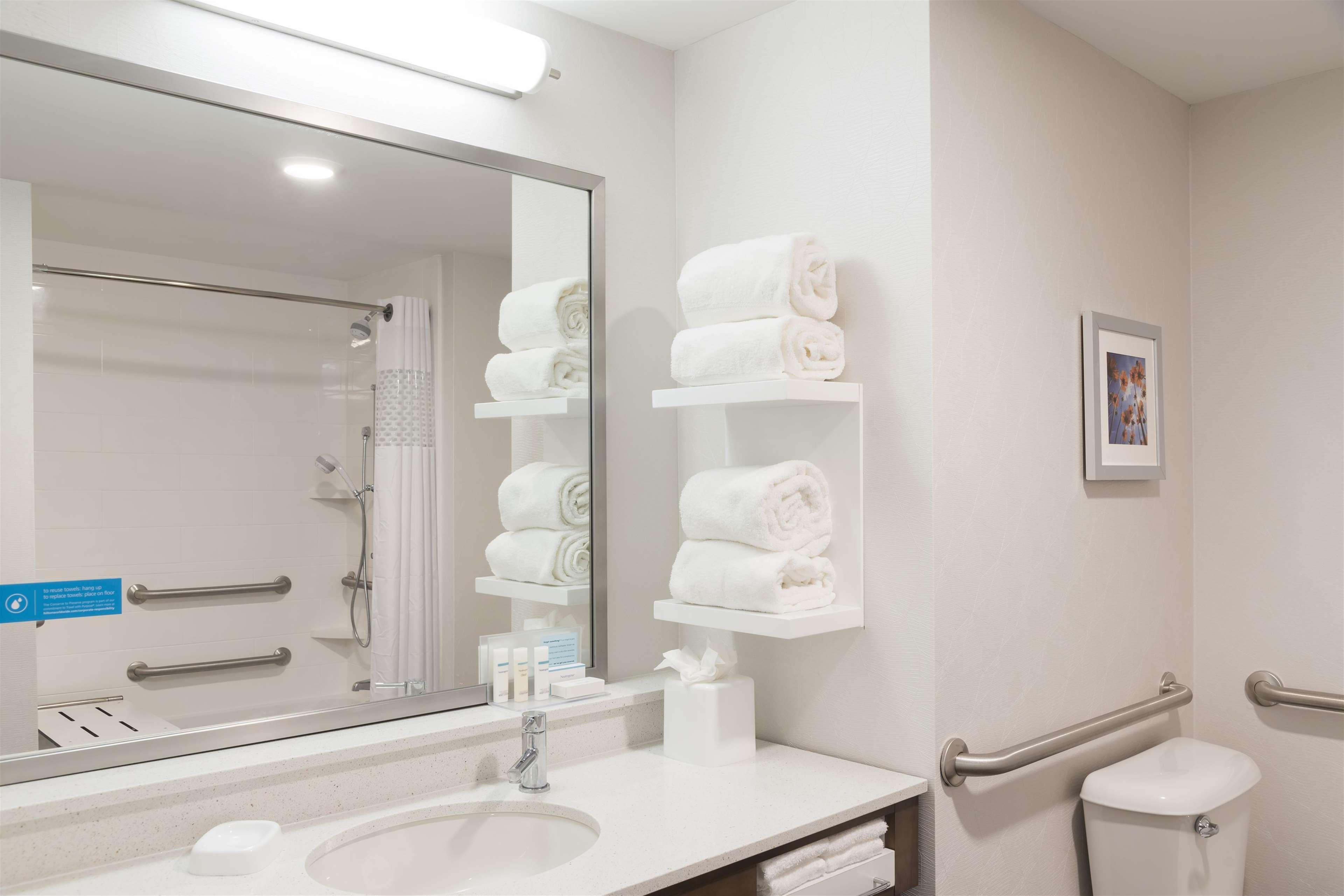 Hampton Inn Westfield Indianapolis Экстерьер фото