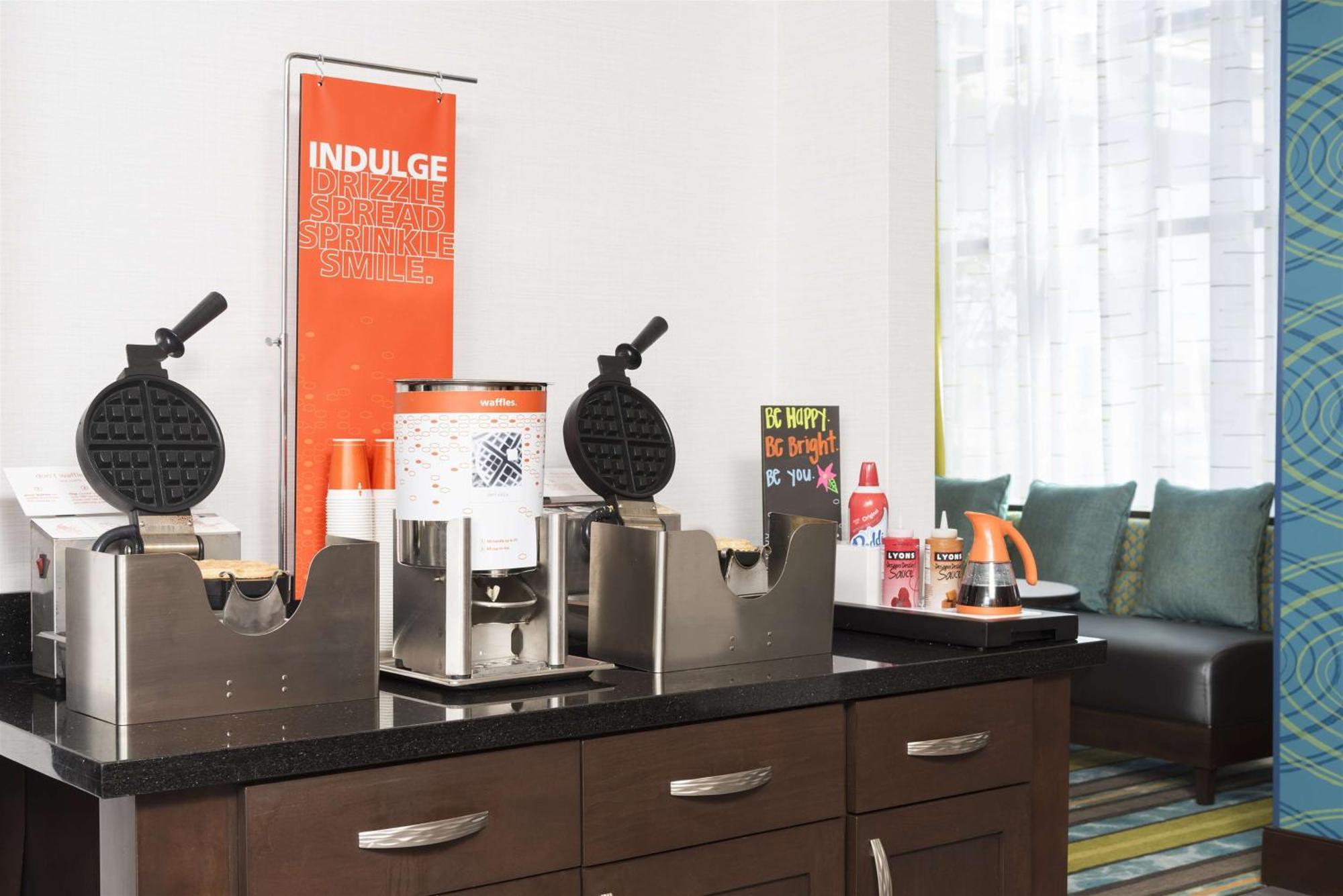 Hampton Inn Westfield Indianapolis Экстерьер фото